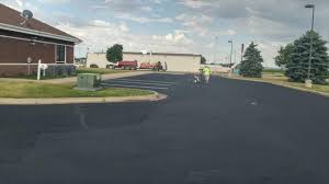 Best Driveway Maintenance Services  in Mendon, IL